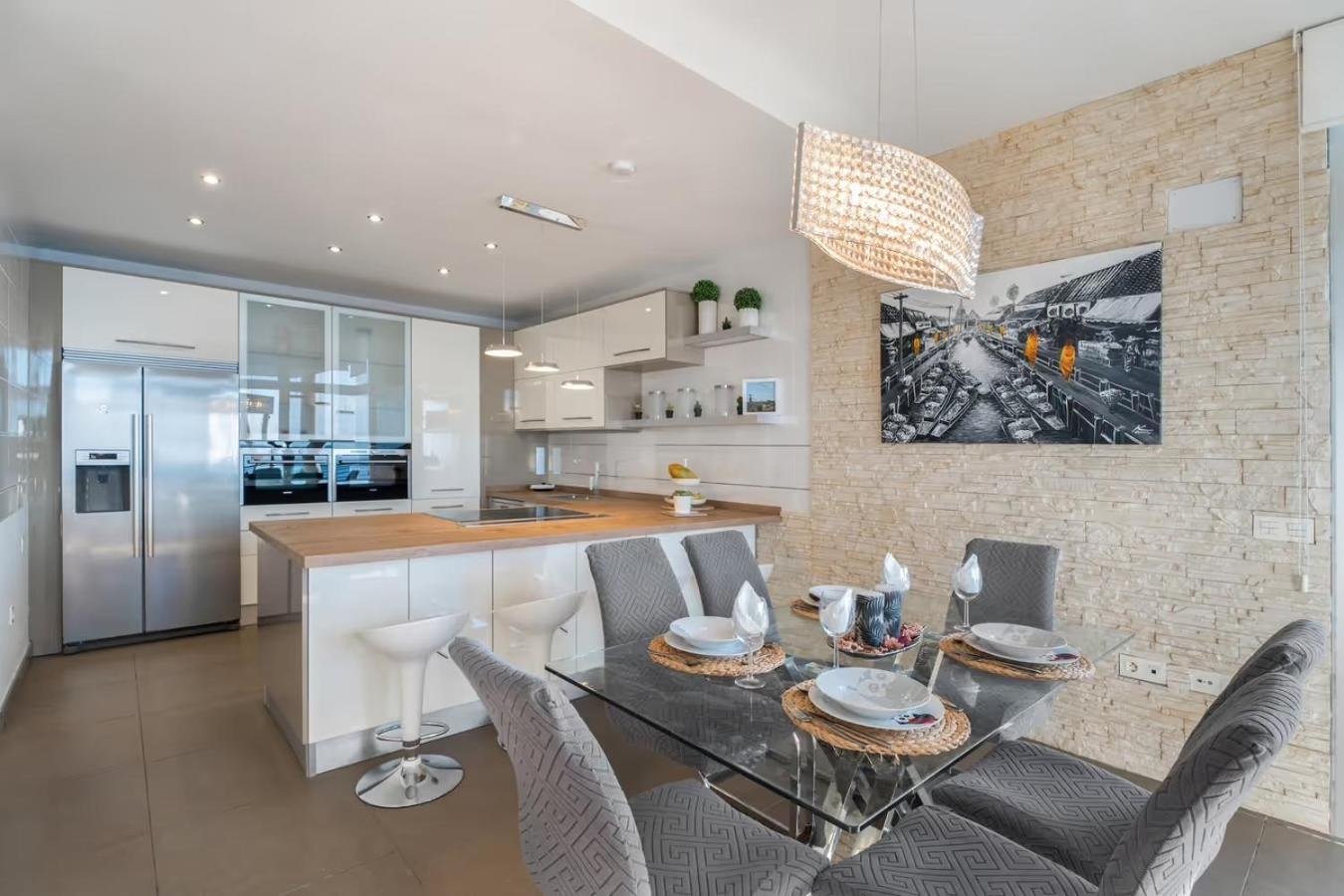 Villa Golden Horizon Con Piscina Privada Climatizada サンタ・ウルスラ エクステリア 写真