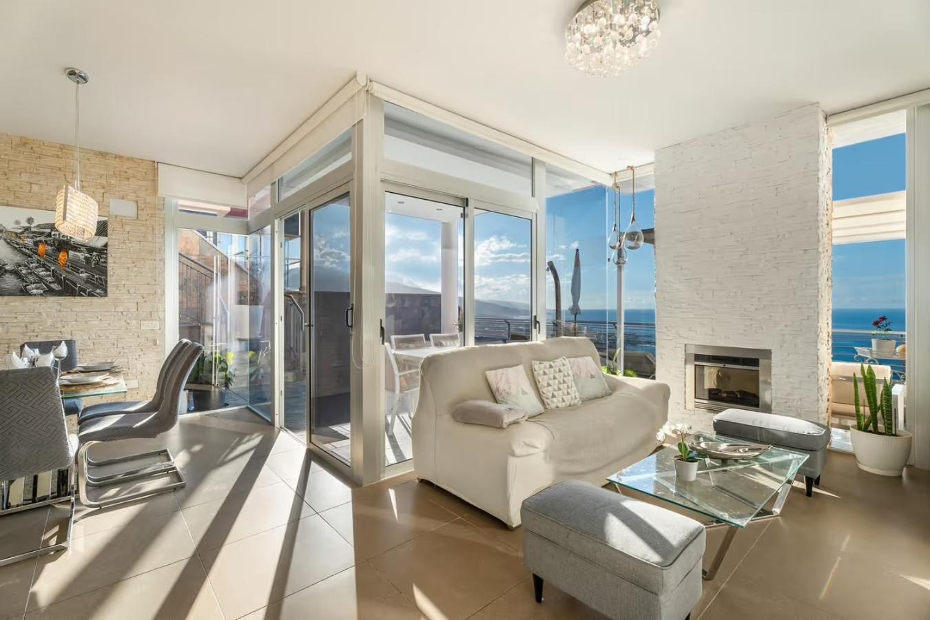 Villa Golden Horizon Con Piscina Privada Climatizada サンタ・ウルスラ エクステリア 写真